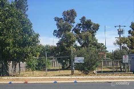 55 Hale Rd, Forrestfield, WA 6058