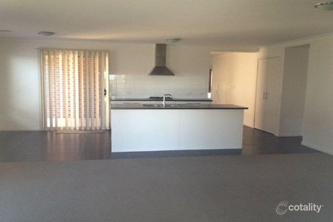 Property photo of 17 Tristania Drive Point Cook VIC 3030