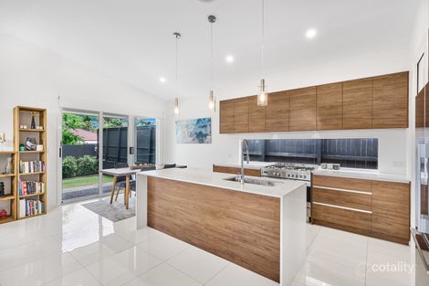 Property photo of 142 Singer Street Wynnum QLD 4178