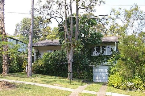 30 Dell Rd, St Lucia, QLD 4067