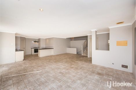 Property photo of 1/69 Westview Parade Wannanup WA 6210