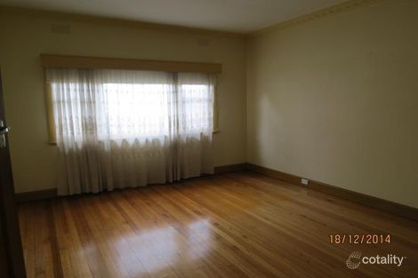 Property photo of 3 Lochnorries Grove Reservoir VIC 3073