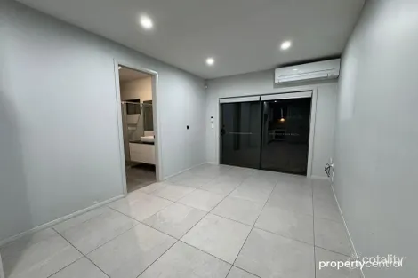 Property photo of 156 Wianamatta Parkway Jordan Springs NSW 2747