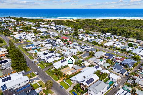 Property photo of 42 Brown Street Redhead NSW 2290