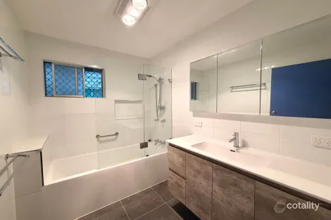 Property photo of 21 Marika Drive Gatton QLD 4343
