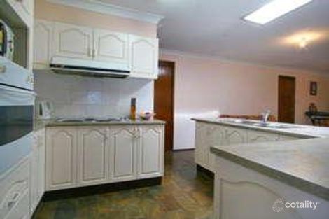 Property photo of 1 Parklands Drive Shellharbour NSW 2529