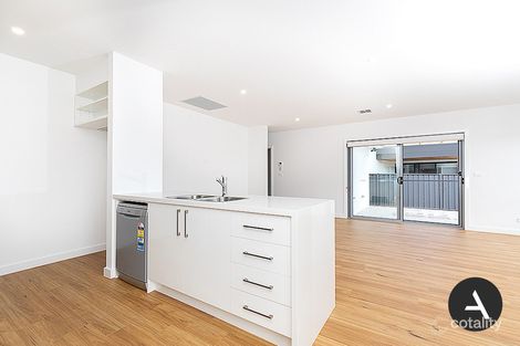 Property photo of 2 Tinetti Close Strathnairn ACT 2615