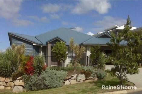54 Habitat Dr, Redland Bay, QLD 4165
