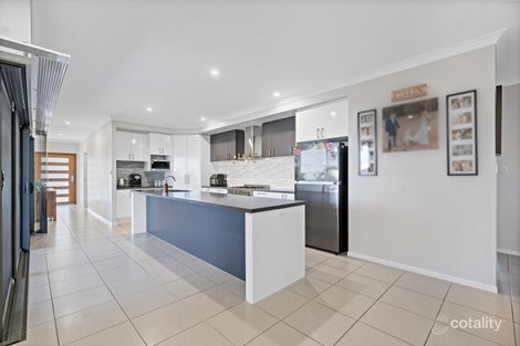 Property photo of 10 Lanford Street Bushland Beach QLD 4818