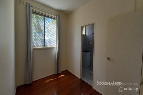 Property photo of 2/12 Cranbourne Avenue Sunshine North VIC 3020