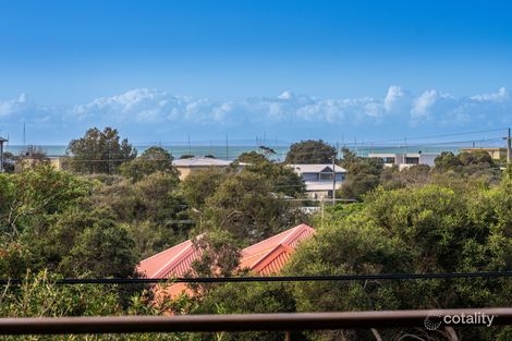 Property photo of 39 Seaview Street Blairgowrie VIC 3942