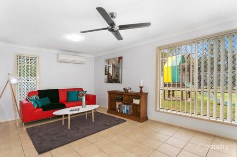 Property photo of 10 Luigina Close Wakerley QLD 4154