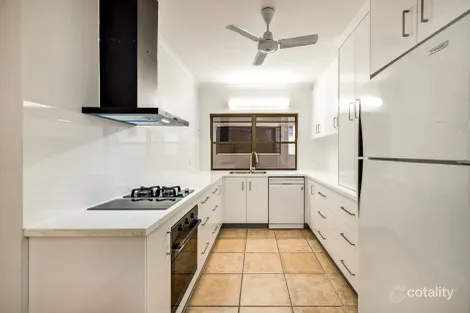 Property photo of 10 Arran Close Edge Hill QLD 4870