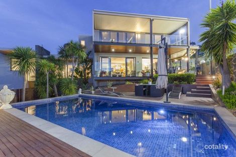 Property photo of 9-10 Nevair Court Highton VIC 3216