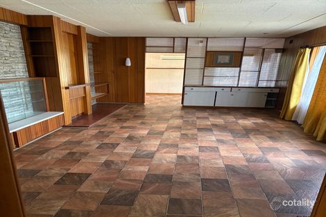 17 Derwent Cres, Banksia Park, SA 5091