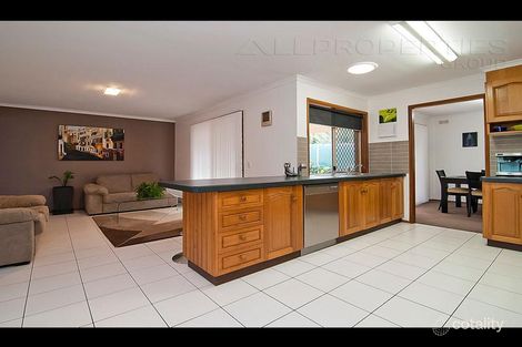 Property photo of 91 Owens Crescent Regents Park QLD 4118