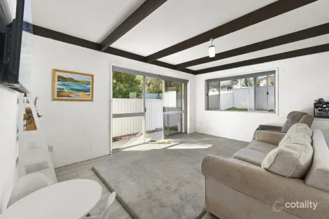 Property photo of 151 Lake Road Port Macquarie NSW 2444