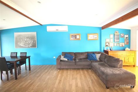 Property photo of 17 Willowie Crescent Eagleby QLD 4207