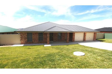 Property photo of 37 Swanbrooke Street Windradyne NSW 2795