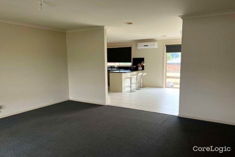 Property photo of 10 Chrystobel Way Kilmore VIC 3764