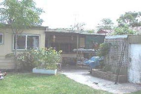 4 Bellevue Cres, Seaford, VIC 3198