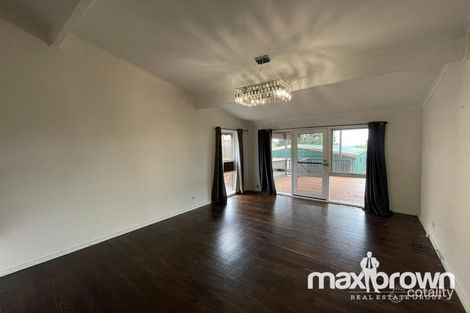 Property photo of 187 Hayrick Lane Mooroolbark VIC 3138