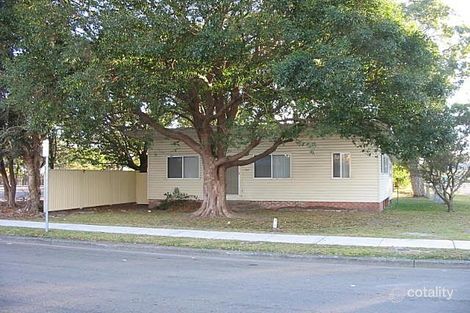 39 Tenth Ave, Budgewoi, NSW 2262