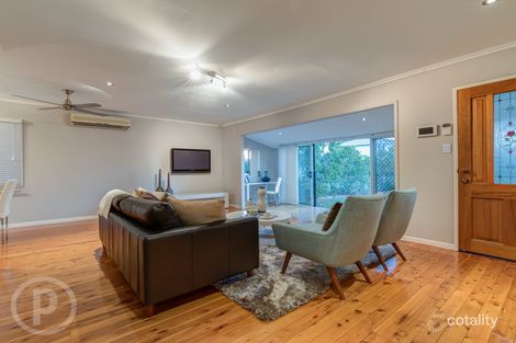 Property photo of 26 Anora Crescent Ferny Hills QLD 4055