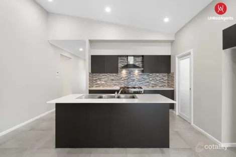 Property photo of 25 Clement Road Edmondson Park NSW 2174