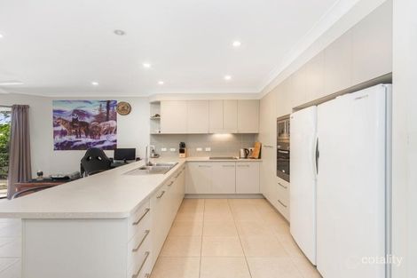 Property photo of 1 Polmaise Close Burdell QLD 4818