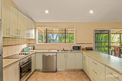 Property photo of 3 Warrambool Road Ocean Shores NSW 2483