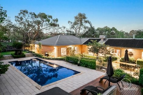 Property photo of 11 Yarra Hill Close Lower Plenty VIC 3093