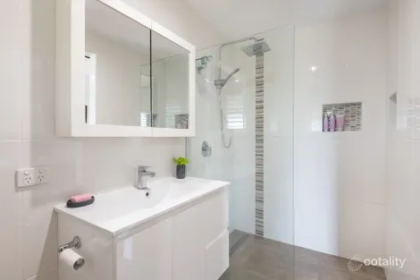 Property photo of 58 Bluff Road Emerald Beach NSW 2456