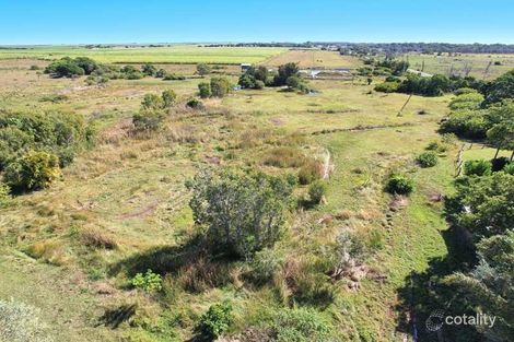 Property photo of 62 Seaview Road Qunaba QLD 4670