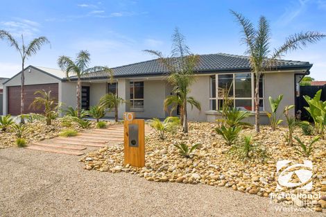 Property photo of 10 Dalvista Court Werribee VIC 3030