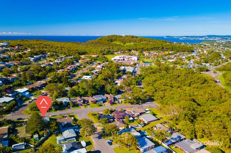 Property photo of 8 Shakespeare Avenue Bateau Bay NSW 2261