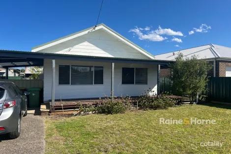 26 Oxford St, Umina Beach, NSW 2257