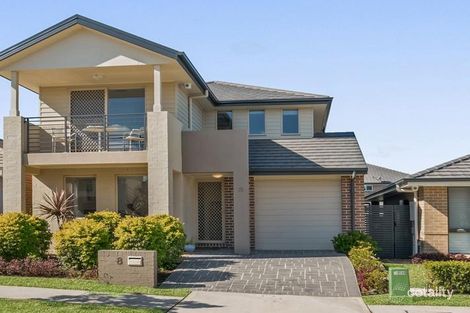 8 Gulson Tce, Moorebank, NSW 2170