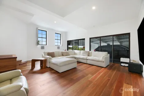 Property photo of 23 Joeith Court Miami QLD 4220