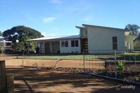 19 Lake Macdonald Dr, Cooroy, QLD 4563