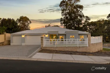 2 Chetac Way, Secret Harbour, WA 6173