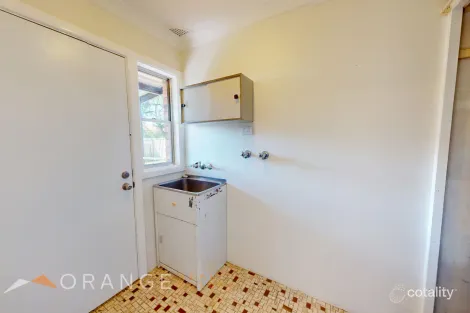 Property photo of 7 Morobe Place Orange NSW 2800