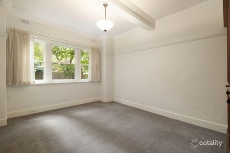 Property photo of 3/18 Westbury Street St Kilda East VIC 3183