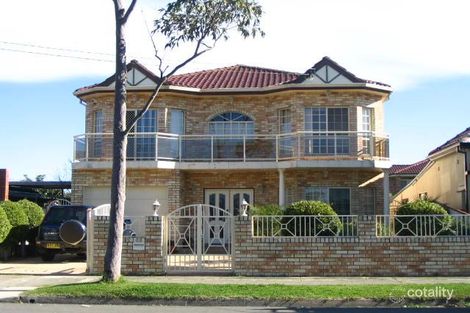 23 Cowper St, Campsie, NSW 2194