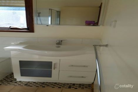 Property photo of 2/117 East Road Seaford VIC 3198
