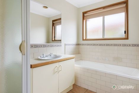 Property photo of 15 Creighton Way Mornington VIC 3931
