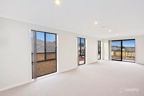 Property photo of 3 Renfree Street Casey ACT 2913