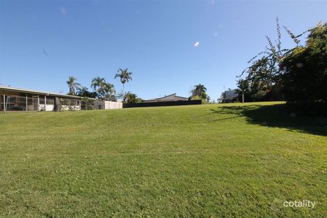 51 Beach Rd, Ayr, QLD 4807
