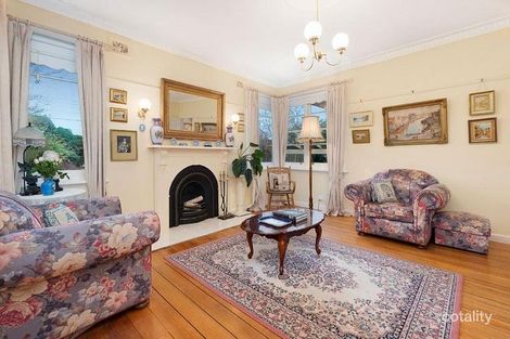 Property photo of 74 Ferntree Gully Road Oakleigh East VIC 3166