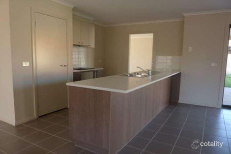 Property photo of 12 Black Wallaby Drive Langwarrin VIC 3910